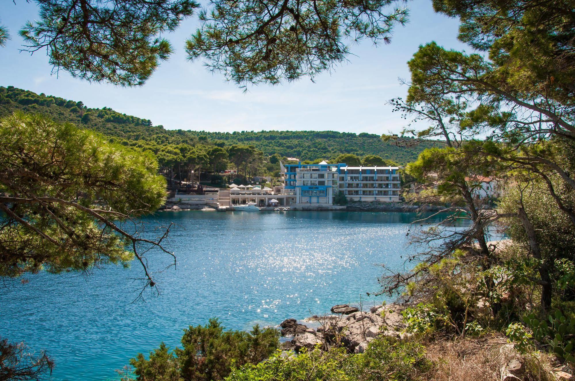 Maxim Hotel
